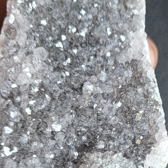 Amethyst Beautifully Cut Base Statue - Picture 6 of 7